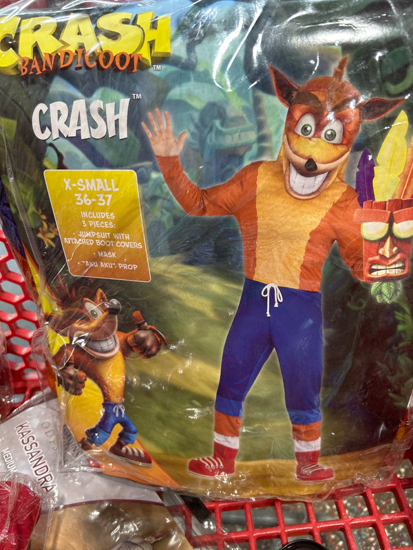 CRASH BANDICOOT