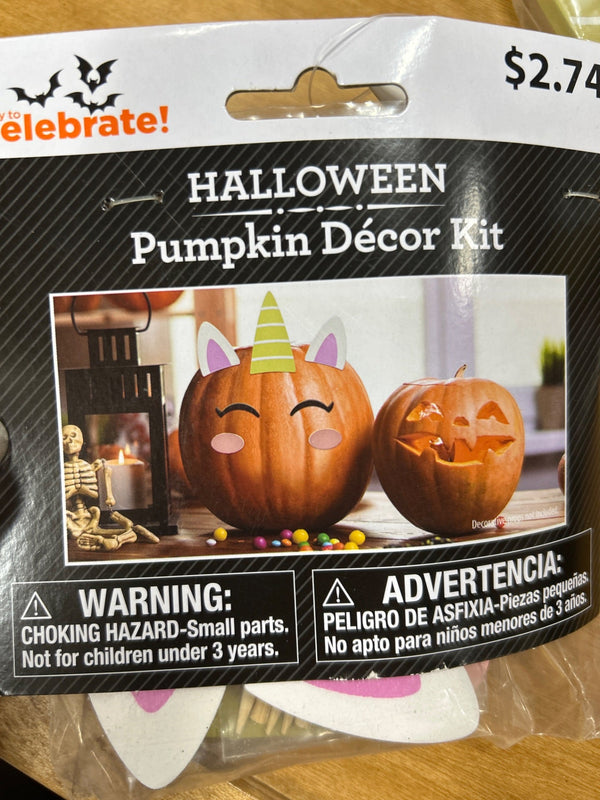 PUMPKIN DECOR KIT