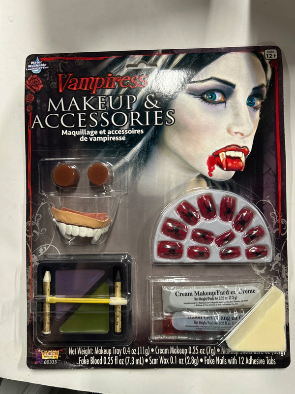 VAMPIRESS MAKE UP KIT