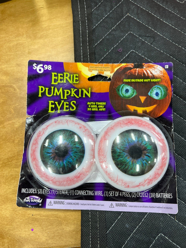 EERIE PUMPKIN EYES