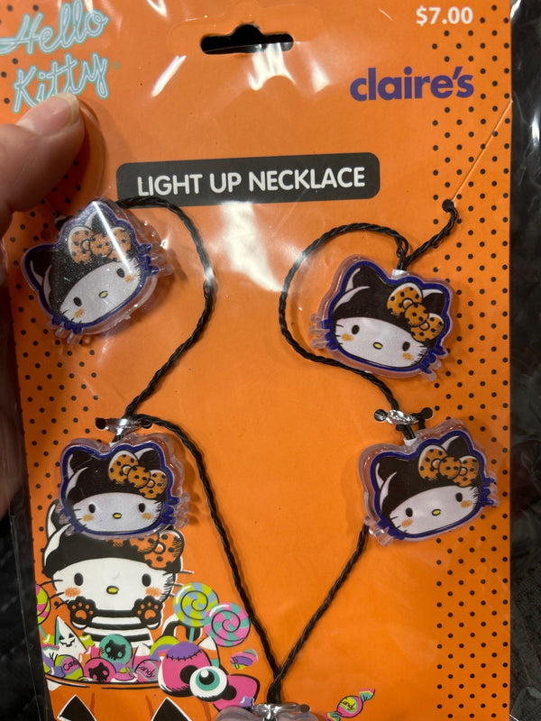 HELLO KITTY LIGHT UP NECKLACE